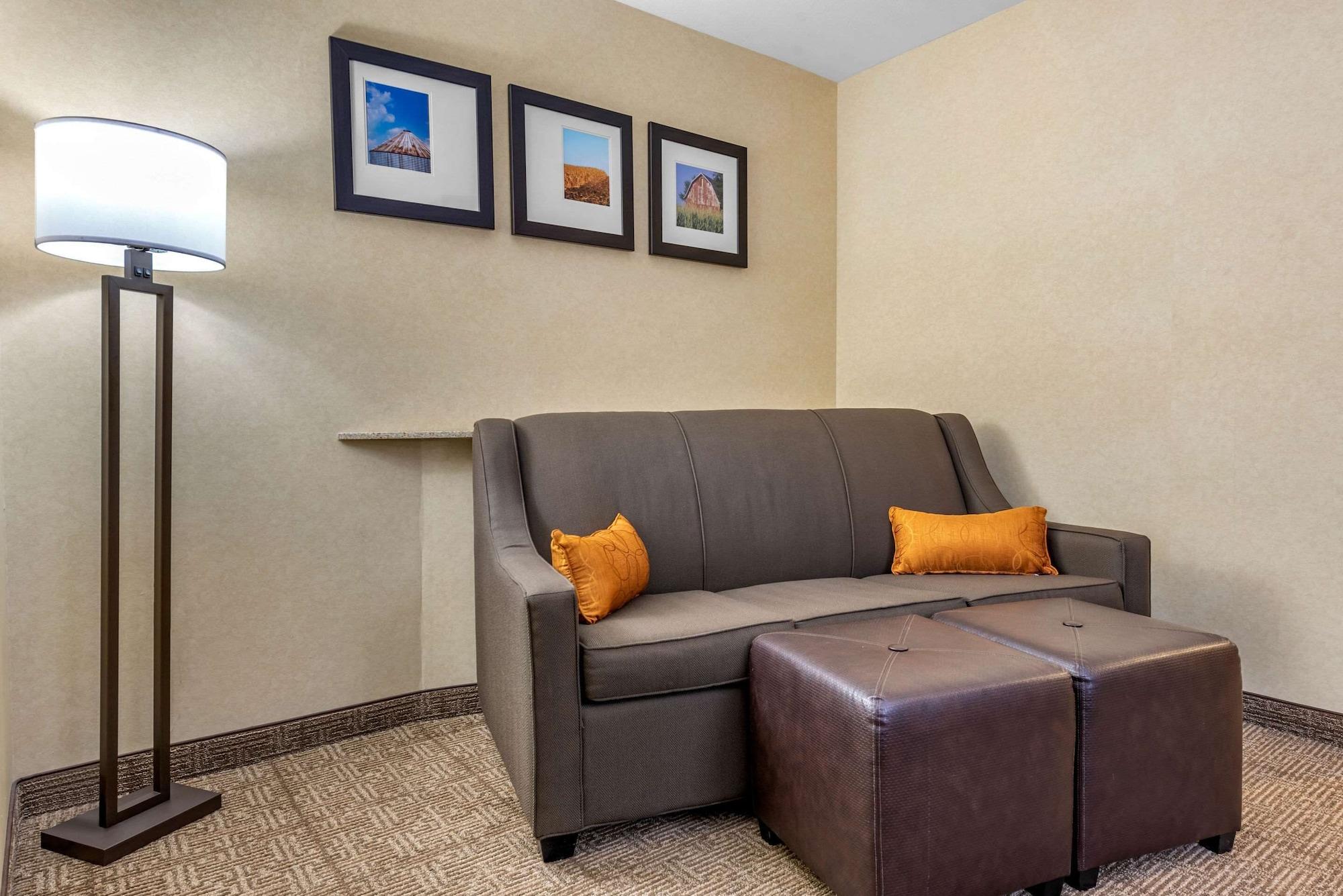 Comfort Suites South Elkhart Exteriör bild